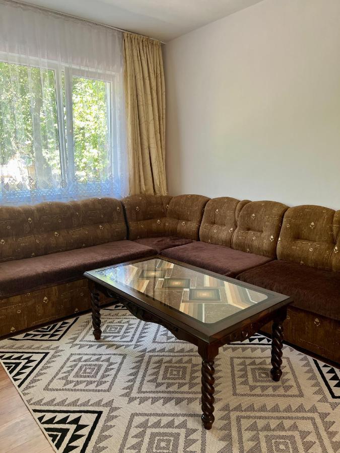 Compact City Center Apartment Kŭrdzhali Dış mekan fotoğraf